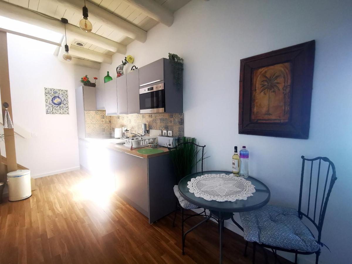 פורטימאו Charming Portuguese Style Apartment, For Rent "Vida A Portuguesa", "Amendoa Or Limao" Alojamento Local מראה חיצוני תמונה
